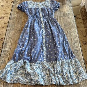 American Eagle Floral Button-Front Maxi Dress prairie style excellent!